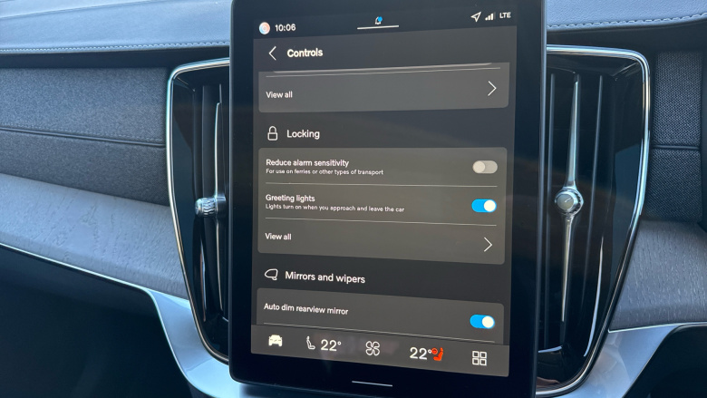 Volvo XC90 2.0 T8 406 PHEV Ultra Dark 5dr AWD Geartronic Estate